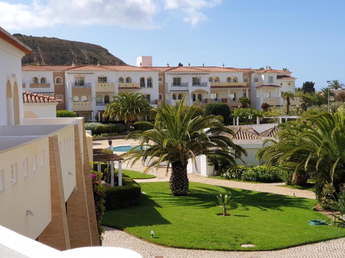 Club House Cvl 호텔 Senhora da Luz 외부 사진